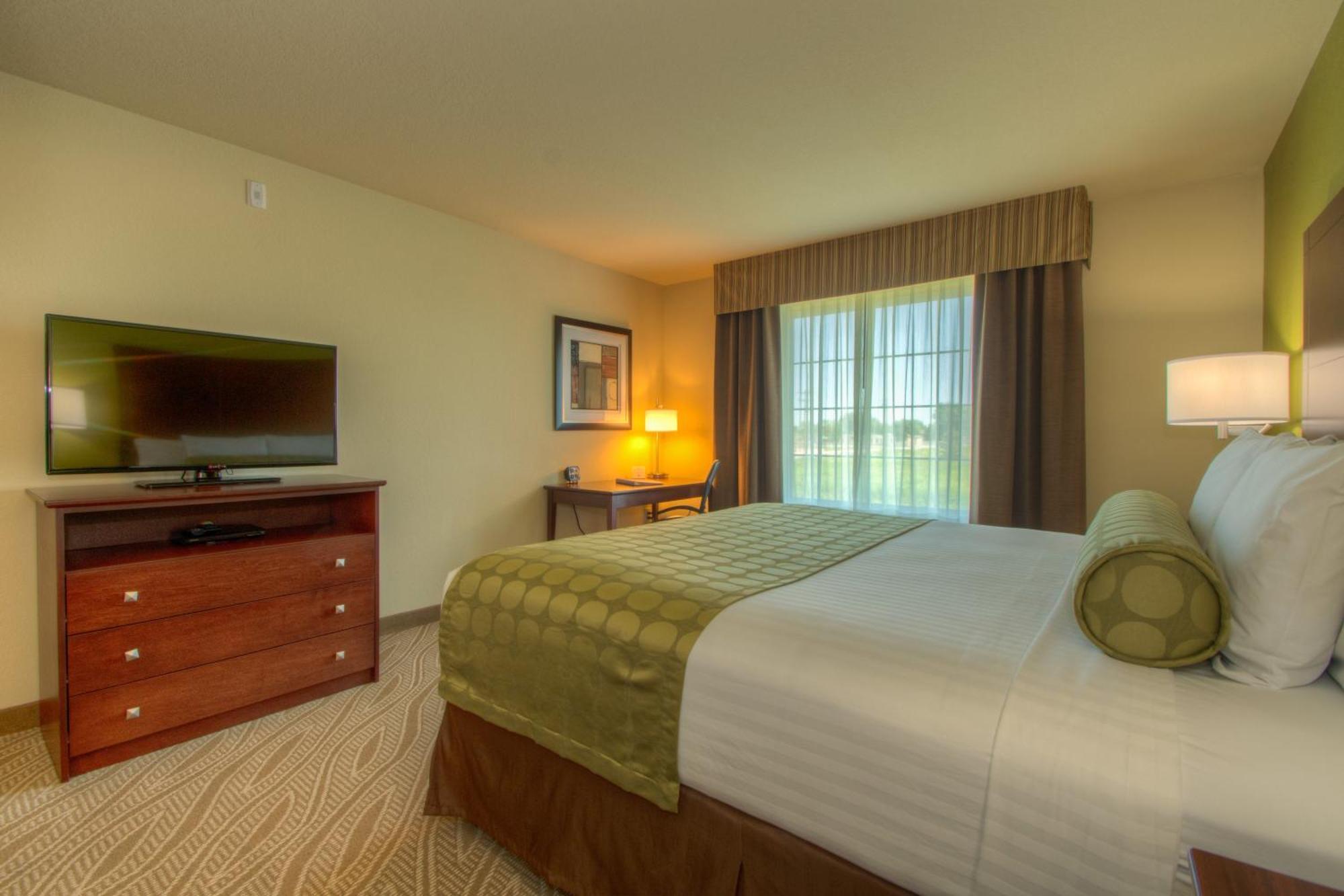 Cobblestone Inn & Suites - Holyoke Phòng bức ảnh
