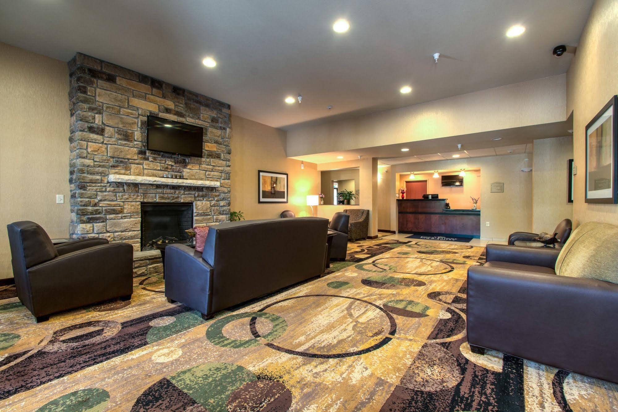 Cobblestone Inn & Suites - Holyoke Ngoại thất bức ảnh
