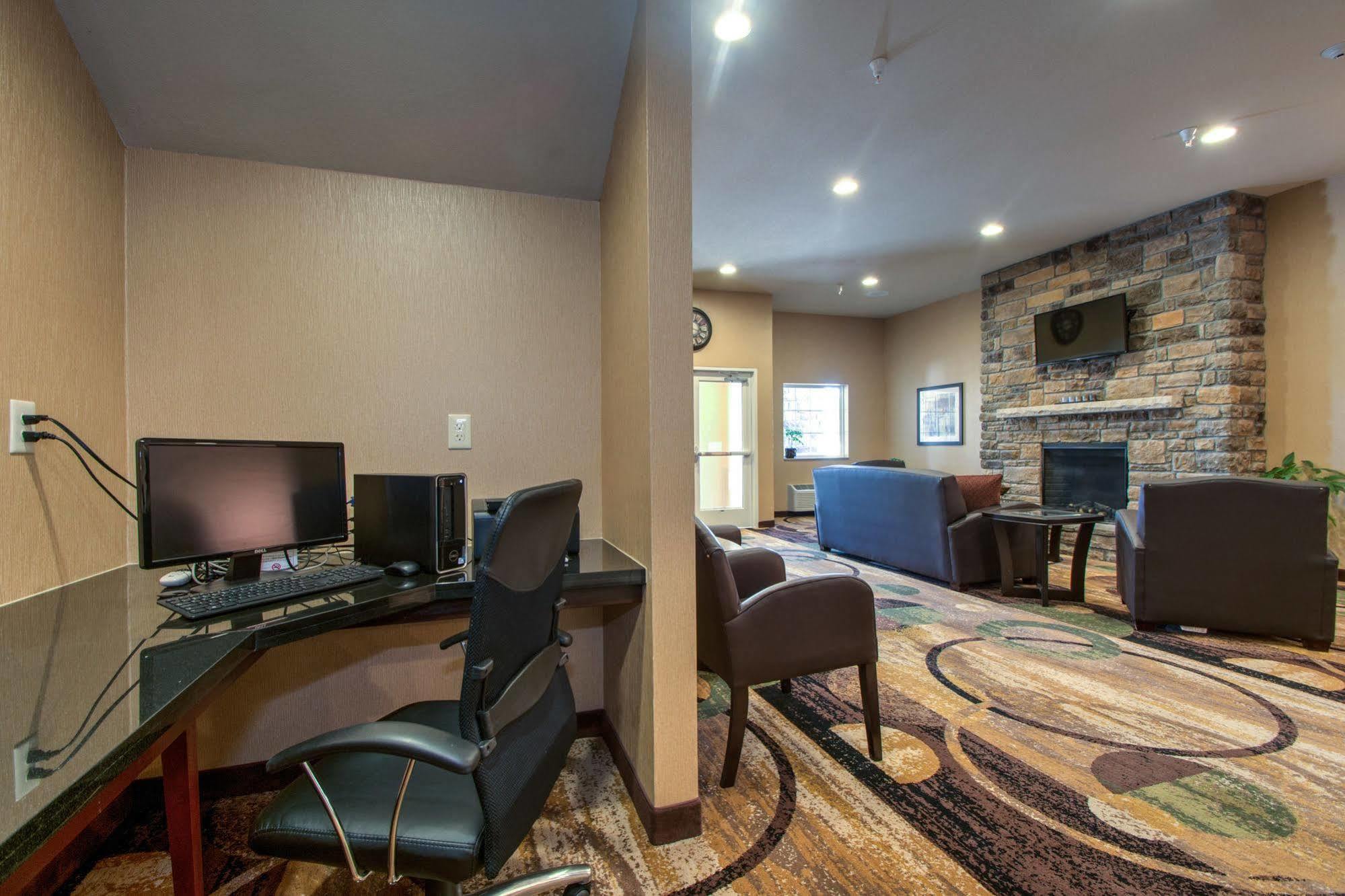 Cobblestone Inn & Suites - Holyoke Ngoại thất bức ảnh