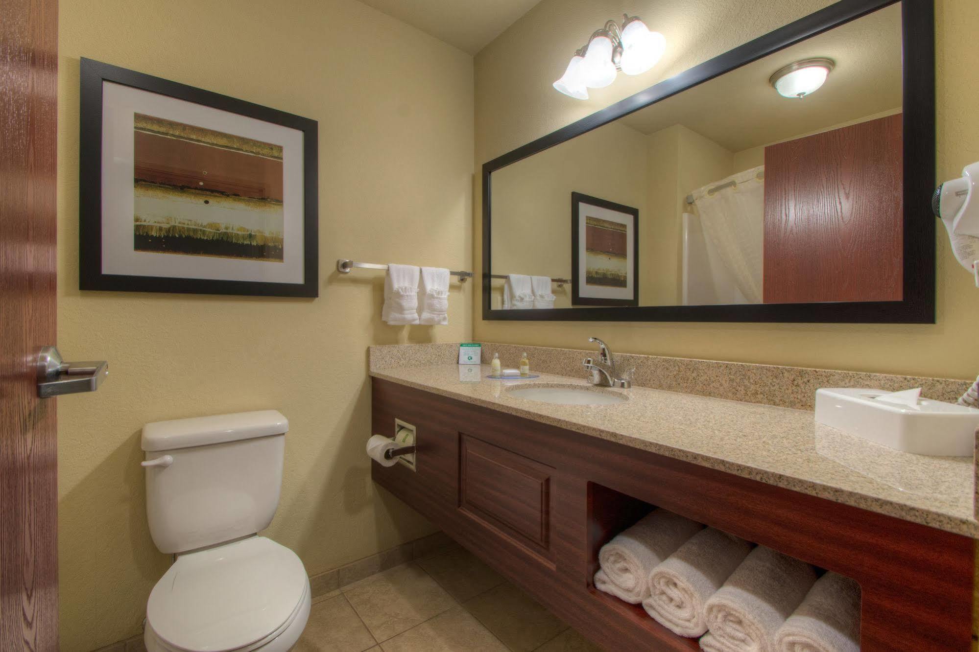 Cobblestone Inn & Suites - Holyoke Ngoại thất bức ảnh